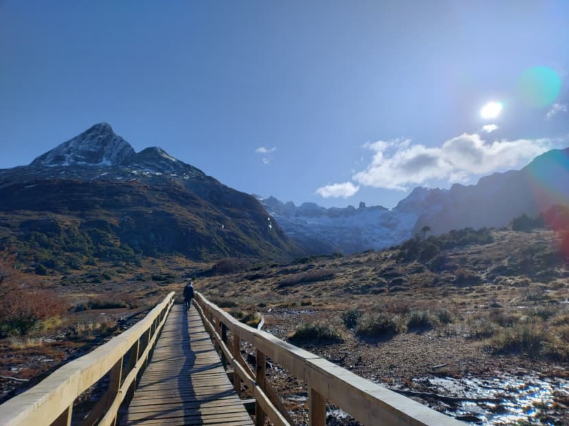 Walking to the Martial Glaciar.